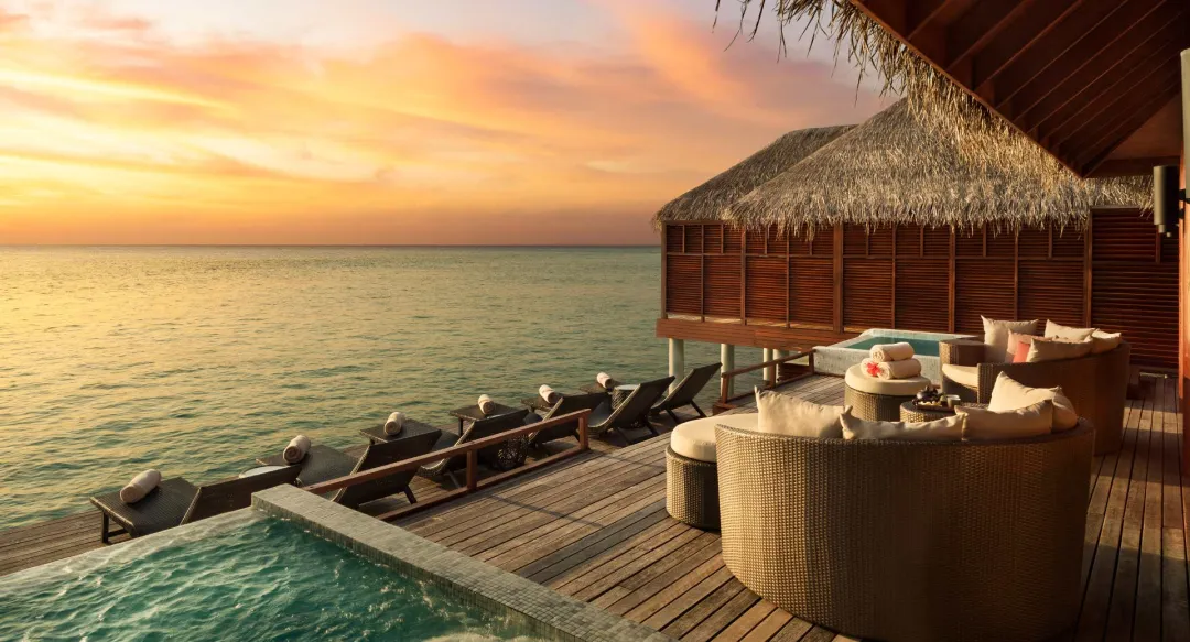 4  Anantara Dhigu - Spa Relaxation Area