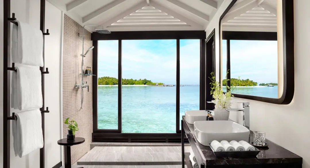 SUPERIOR OVER WATER VILLA - Bathroom