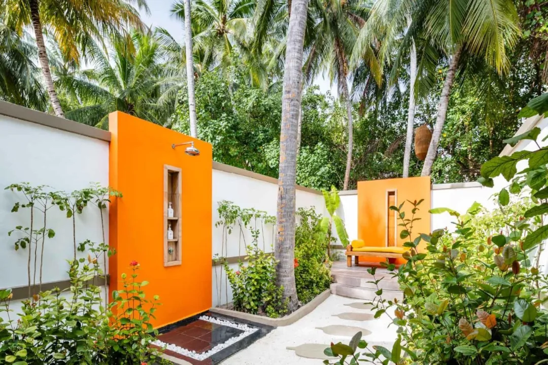 Beachfront Villa - Bathroom