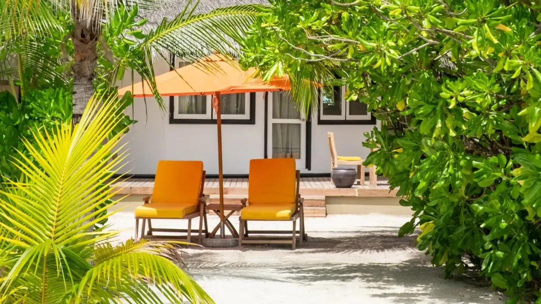 Beachfront Family Villa - Seating Aeria