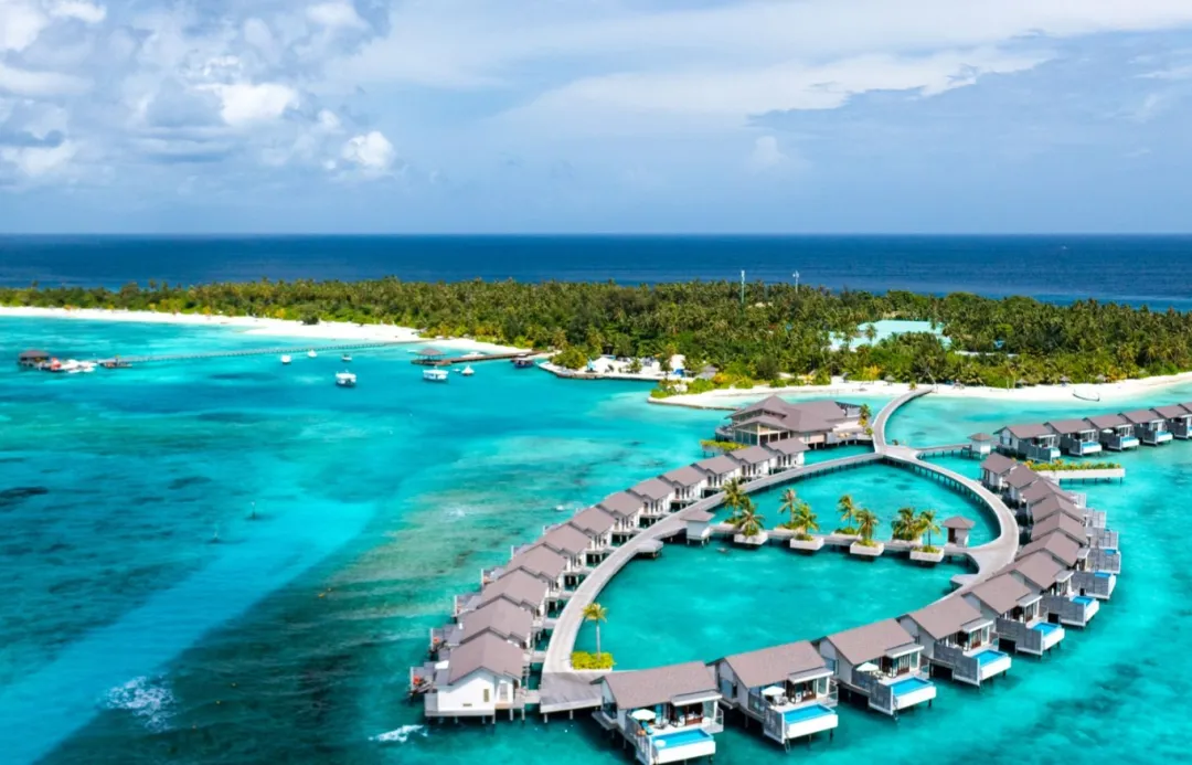 2 Atmosphere Kanifushi - Aerial View of the Villas