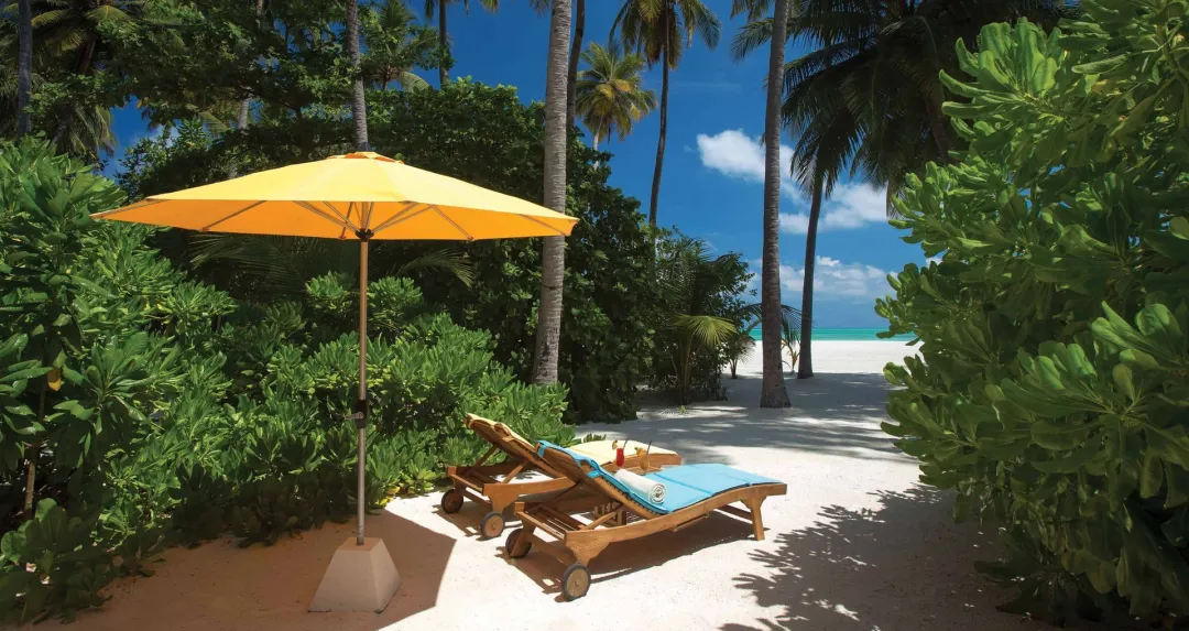 Sunset Beach Villa - Garden Lounge