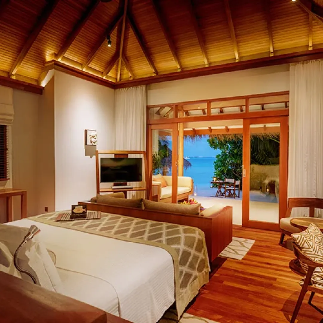 Deluxe Beach Villa - Bedroom