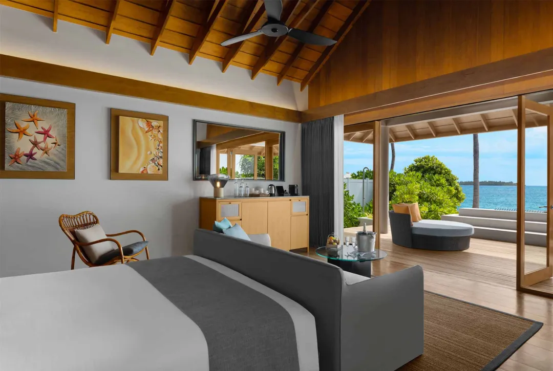 Beach Villa with Pool - Bedroom