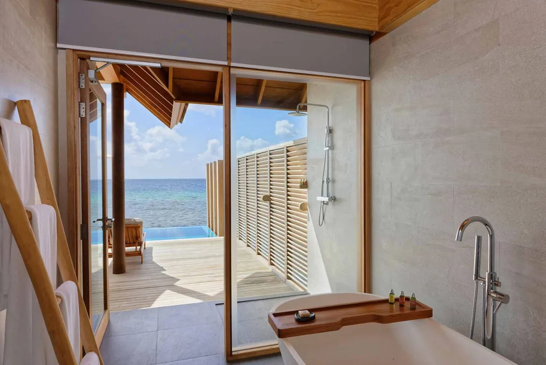 Superior Water Villa with Pool - Bathroom