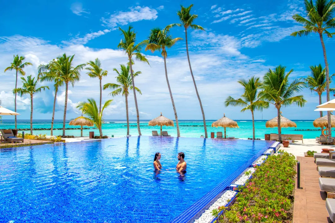 Emerald Maldives - Pool View