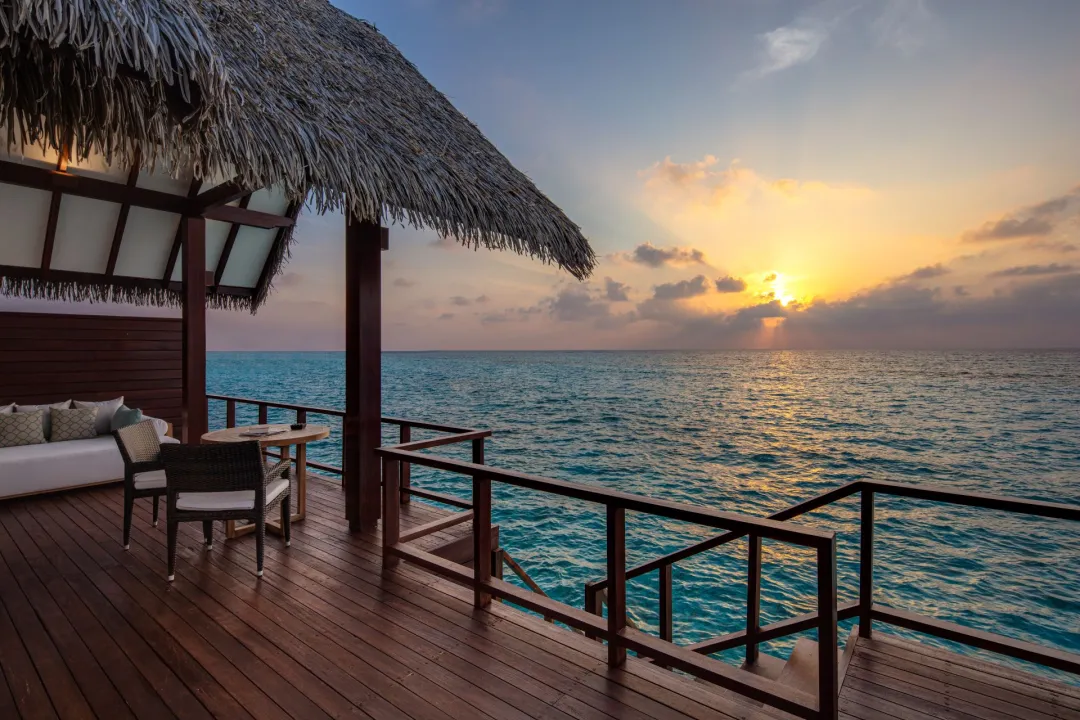 Ocean Villa - Deck Seating with Sea View