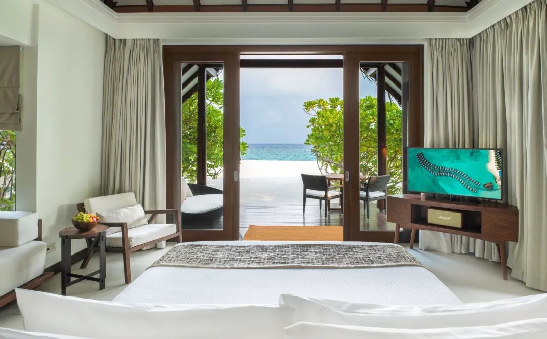 Two Bedroom Family Beach Villa - King Bedroom