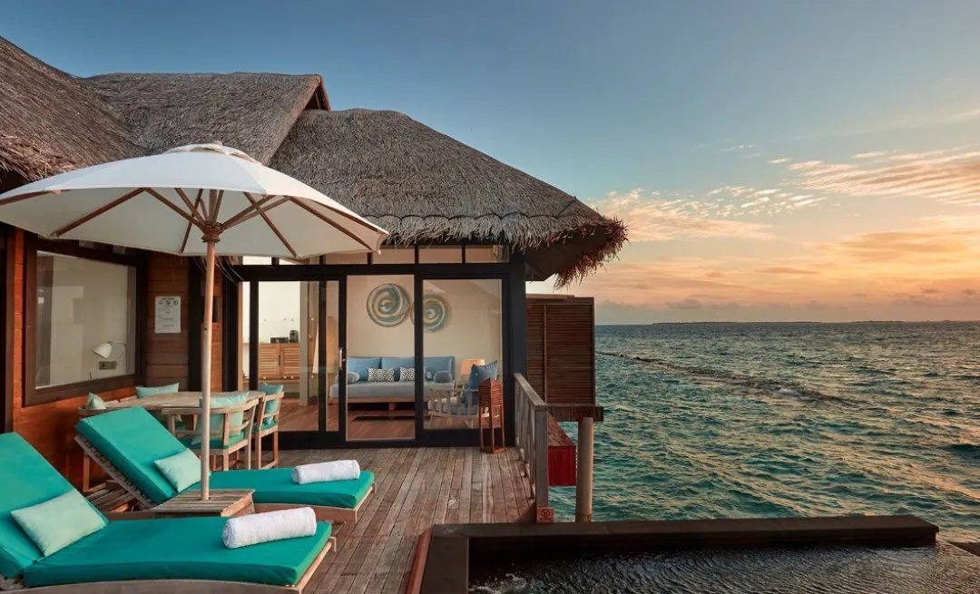 JA Manafaru - Pool with Sea View