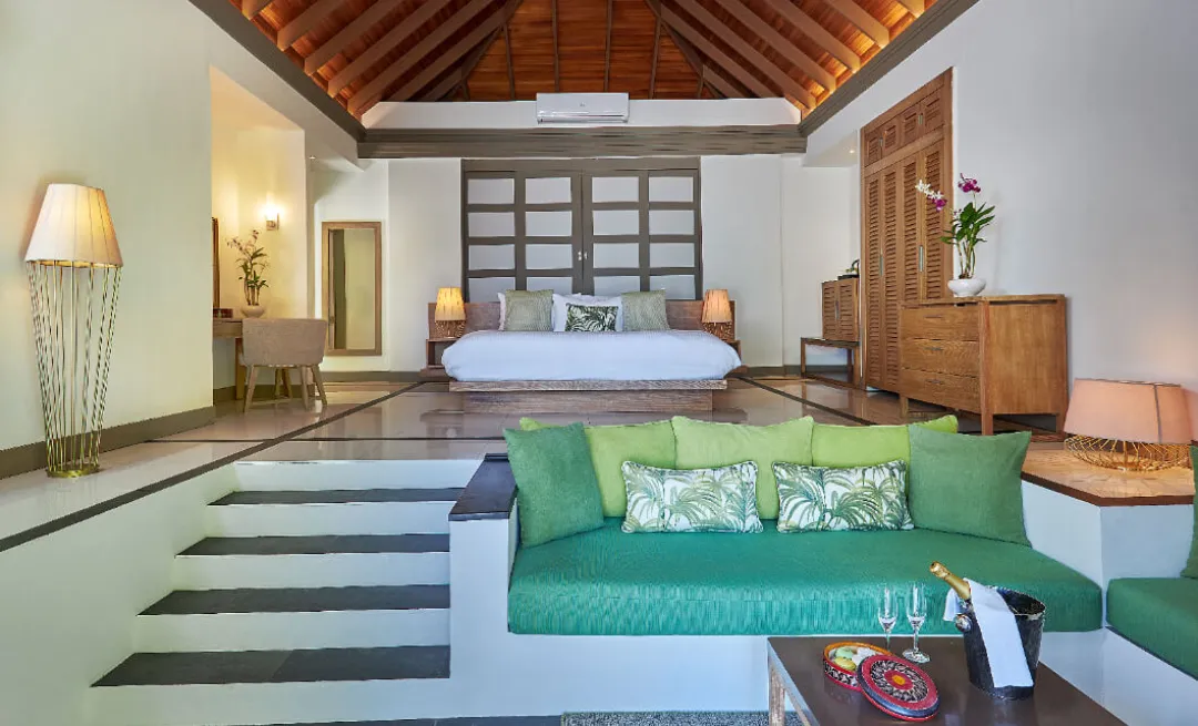 Beach Villa with Private Pool - Living Aeria