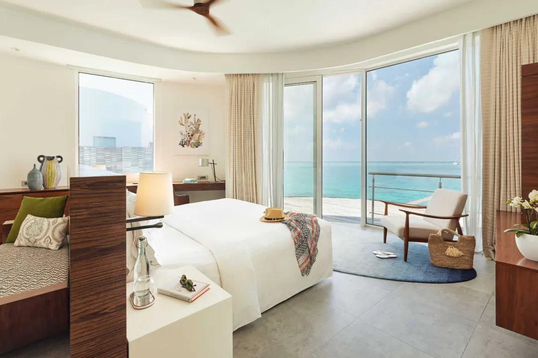 Water Villa with Pool - Bedroom