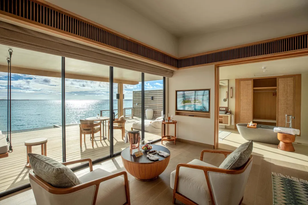 Sunset Water Villa - Living Aeria