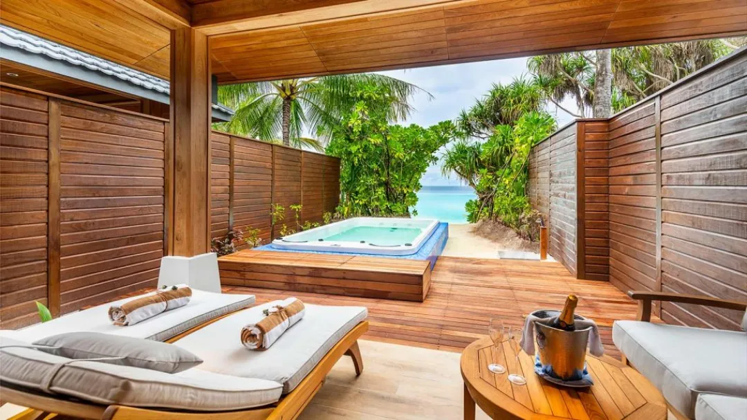 Beach Suite with Jacuzzi - Jacuzzi