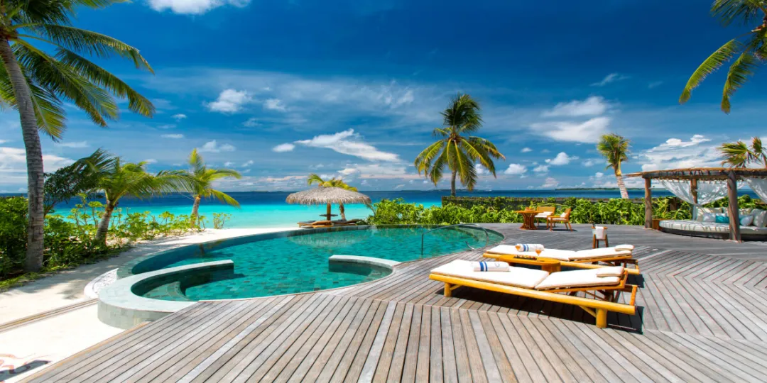 Milaidhoo Island maldives - Pool with Sea View