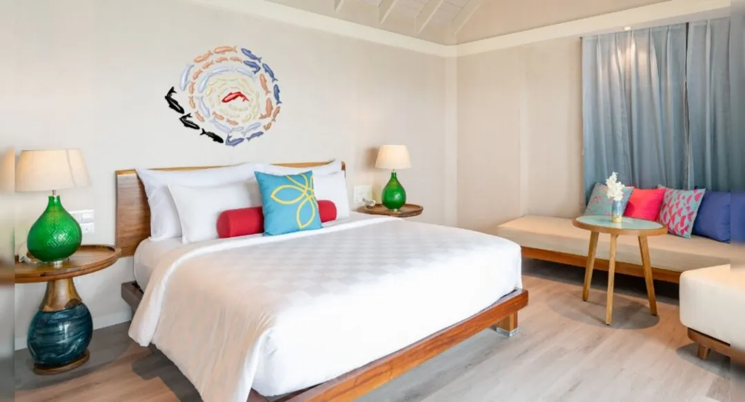 Sunrise Water Villa with Pool - Bedroom