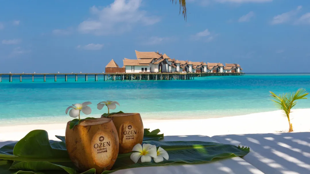 Ozen Resrve Bolifushi - Resort View