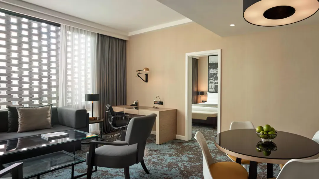 Stripes Suite