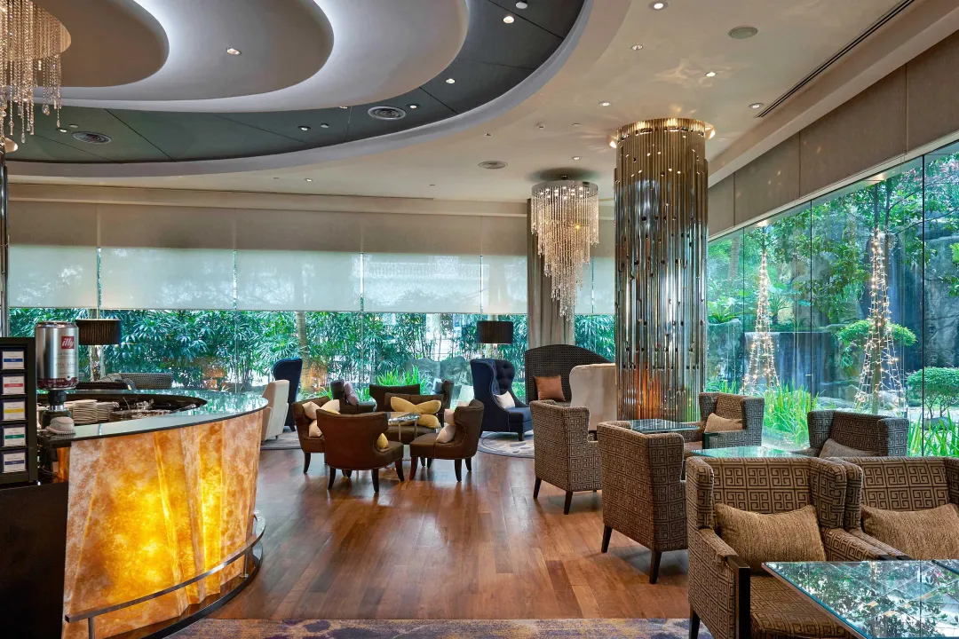 OneSixFive Lounge