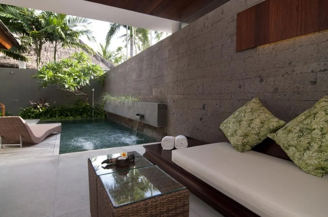 POOL CLUB VILLA POOL
