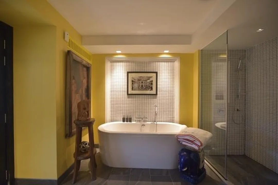 Bayon Executive Suite - Bathroom