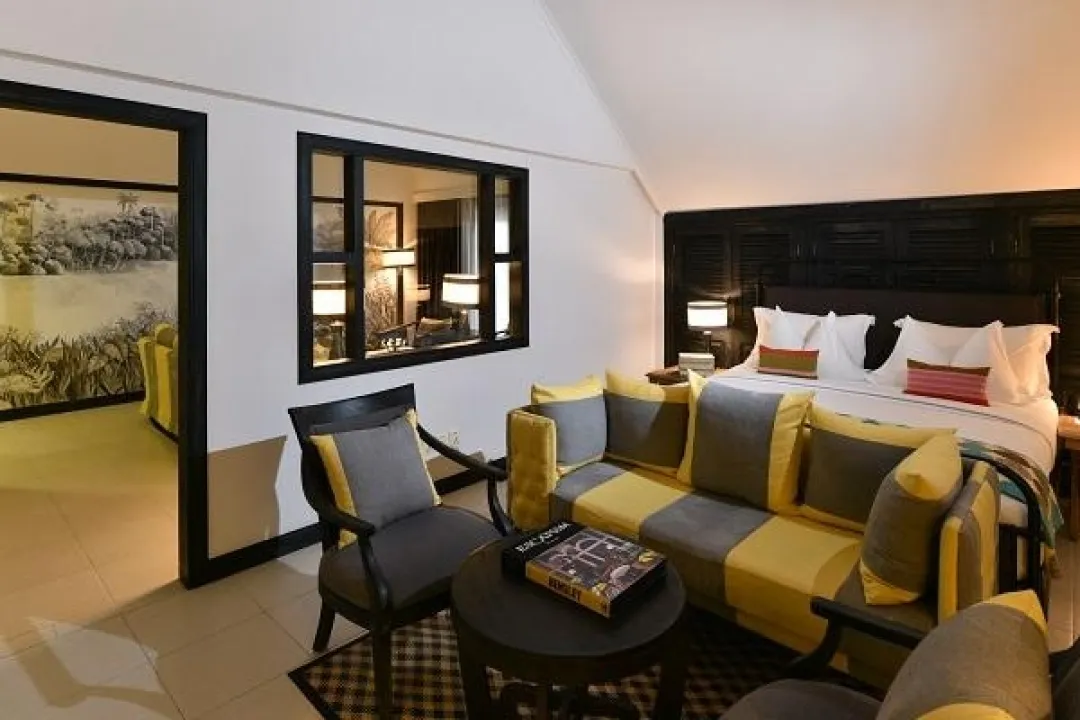 Bayon Junior Suite King