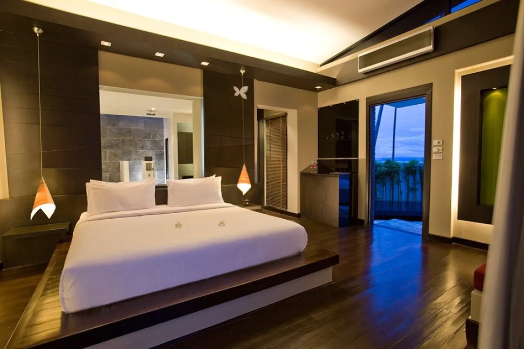 Poolside Villa - Bedroom