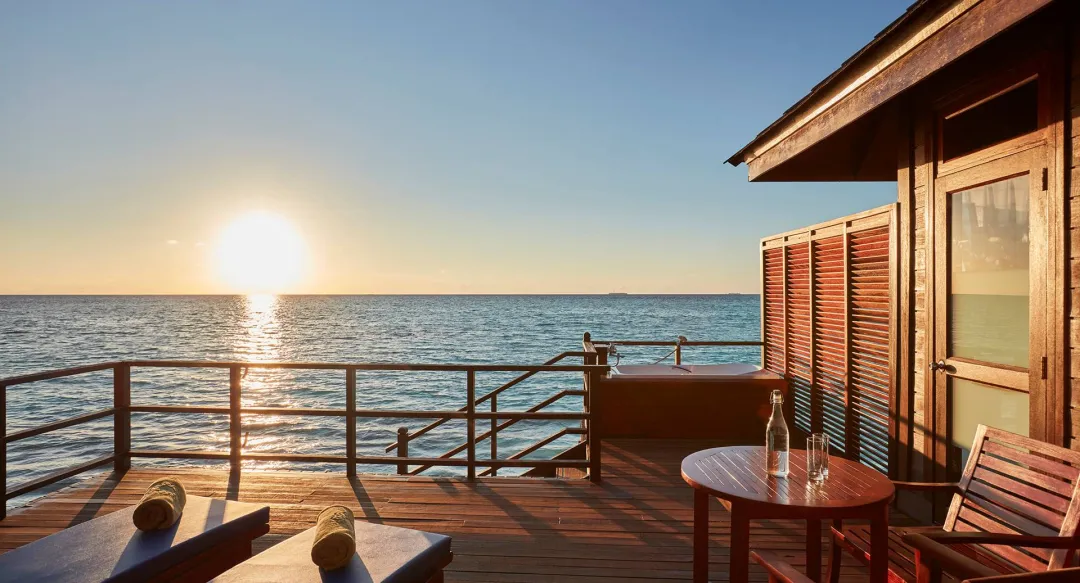 Sun Siyam Olhuveli - Sun Deck