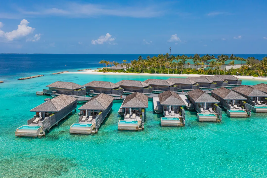 Lagoon Pool Villa - Over View