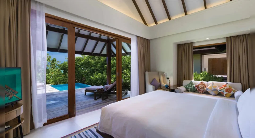 Two Bedroom Beach Villa with Pool - Bedroom