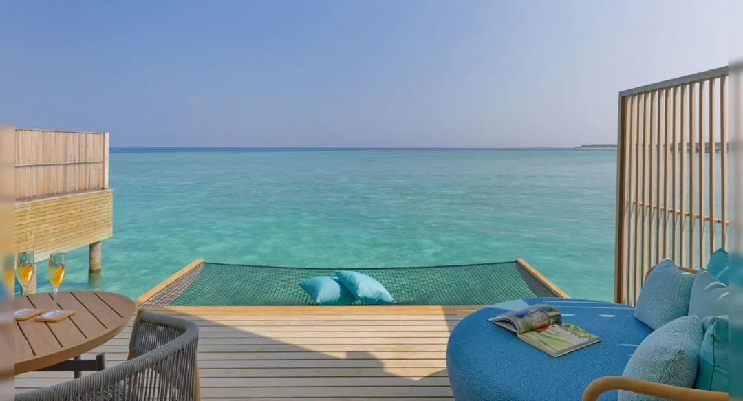 Water Villa - Deck Seating with Sea View