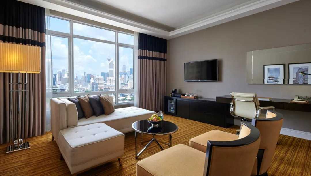 Premier Suite - Living Room