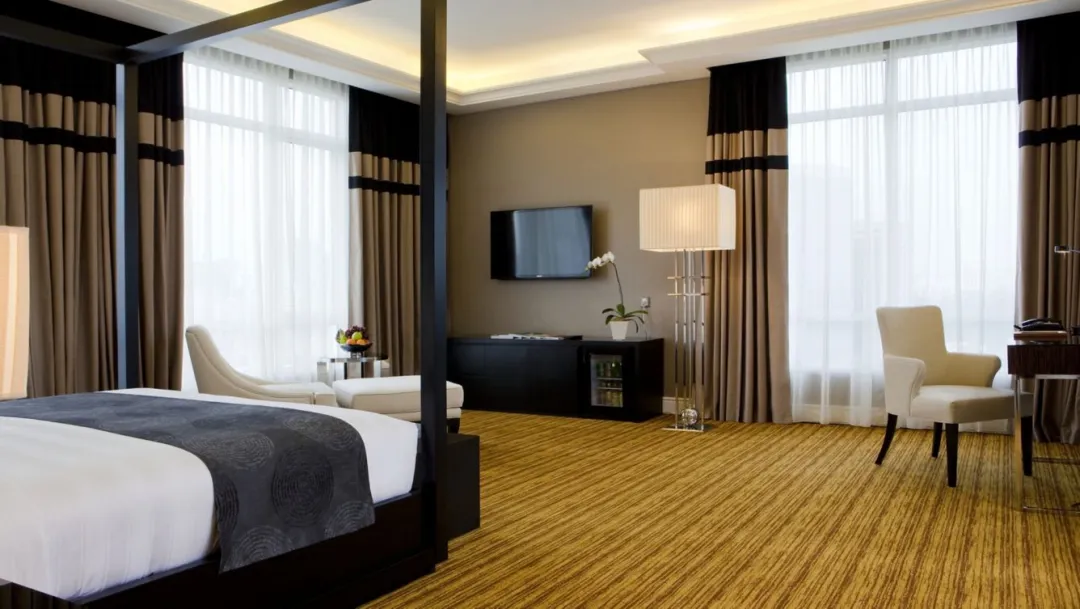 Premier Suite - Bedroom