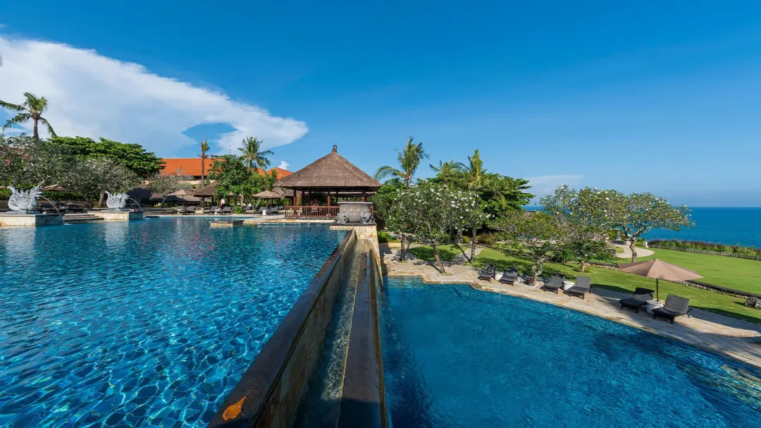 Ayana Resort and Spa Bali - Pool with Sea View