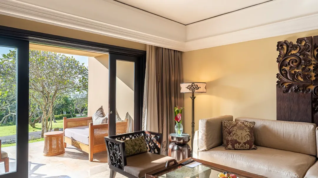 Resort View Suite - Living Room