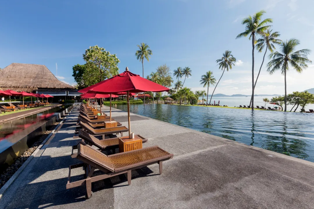 The Vijitt Resort Phuket - Sun Lounge