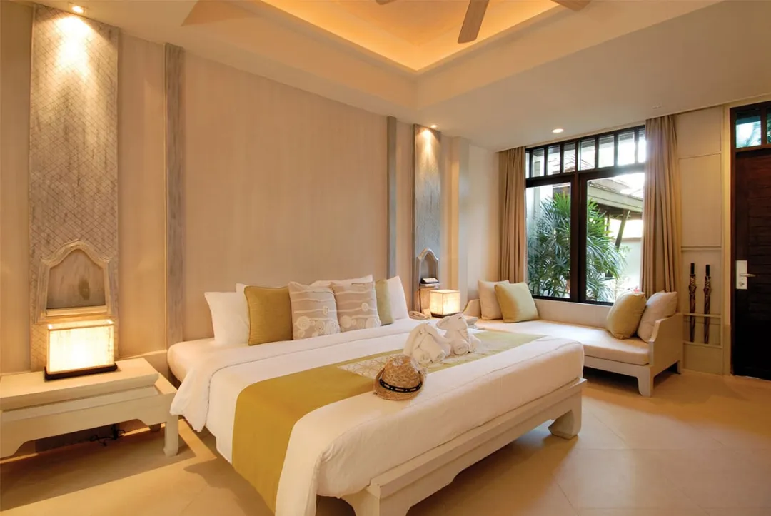 Brand Deluxe - Bedroom