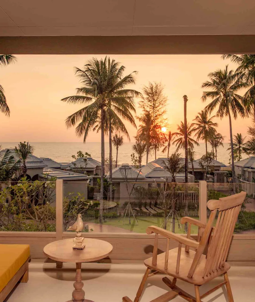 Seaside Grand Deluxe - Balcony Seating with Sea View