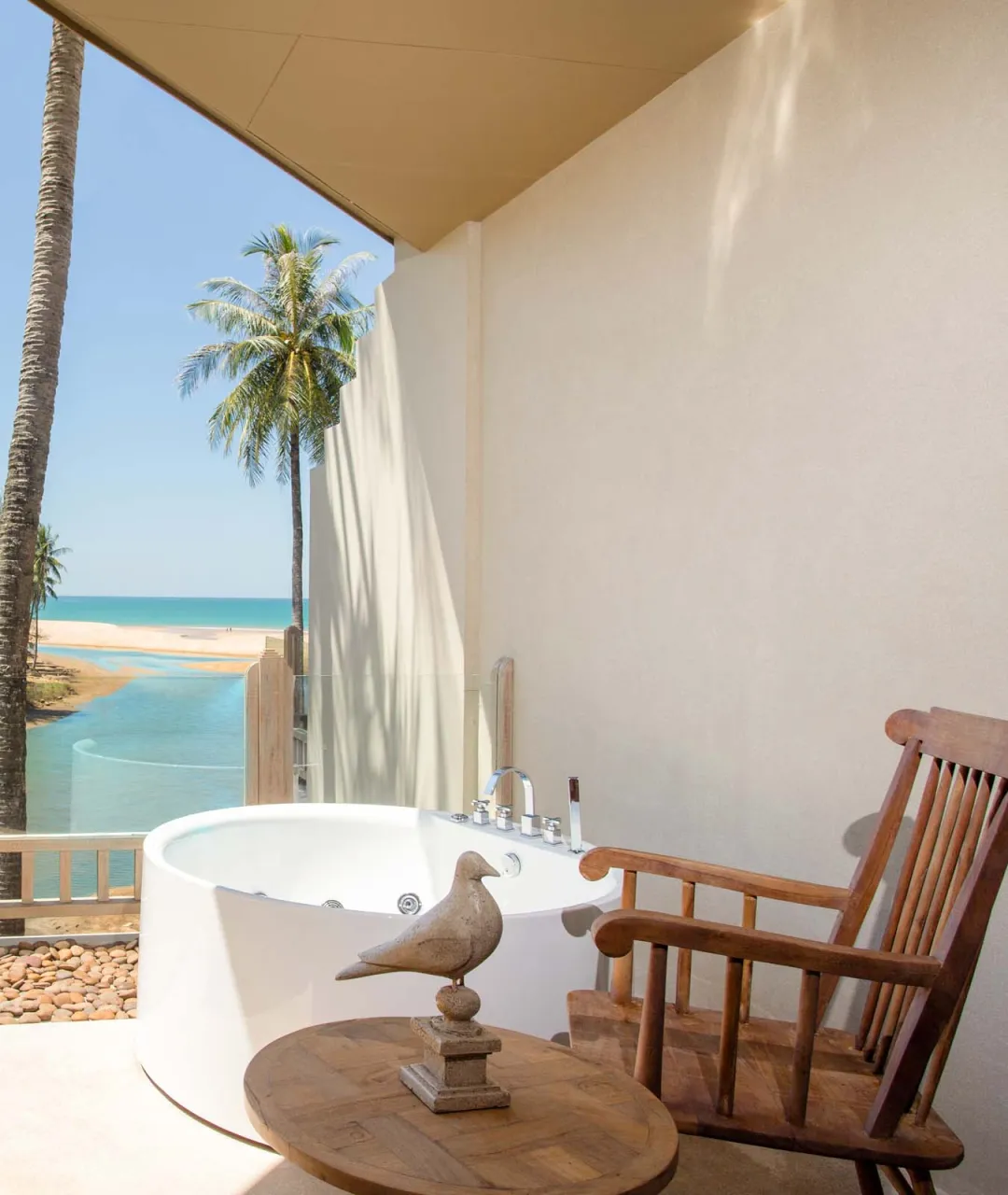 Seaside Junior Suite with jacuzzi - Balcony with Seating