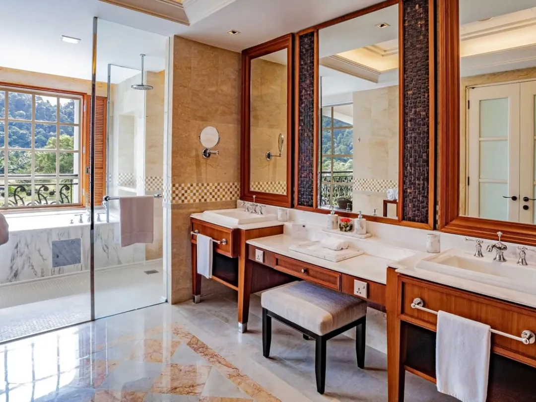 Grand Marina View - Bathroom
