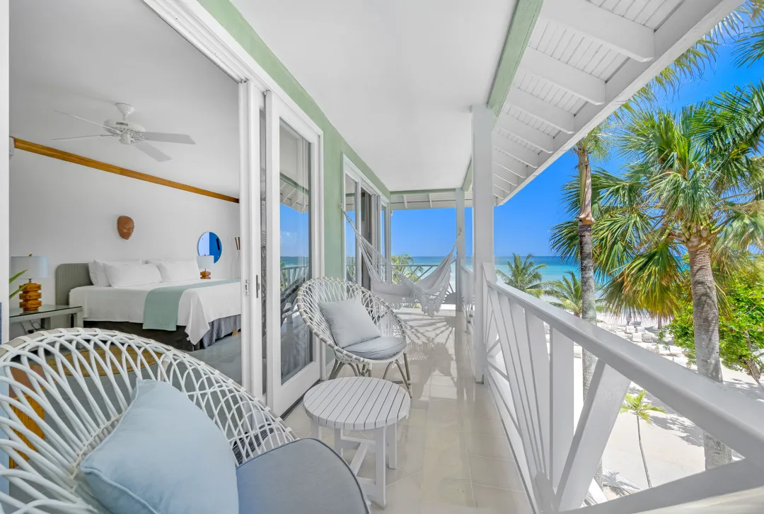 Beach front Suites -Balcony with View