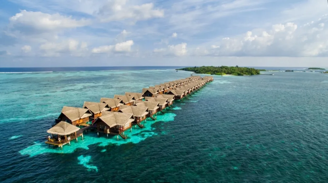 Adaaran Select Hudhuran fushi - Water Villa Over View