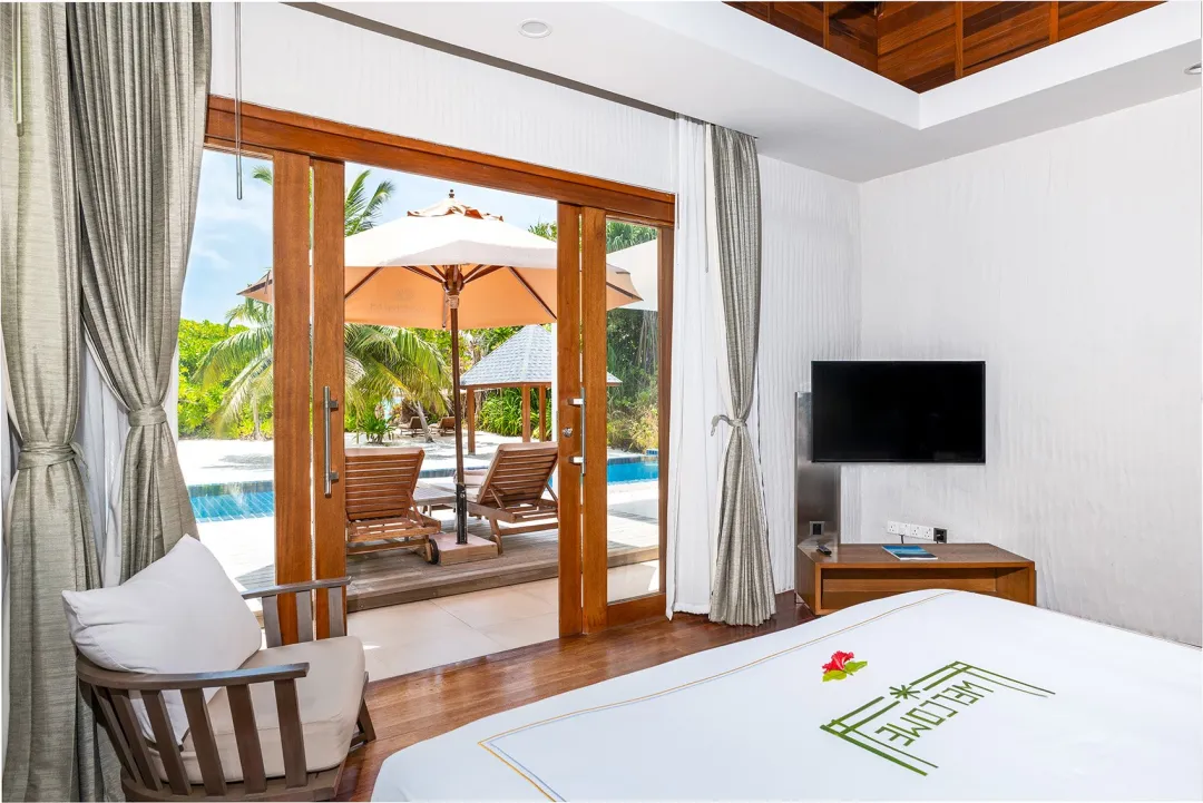 Deluxe Beach Residence with Lapo - Bedroom with View