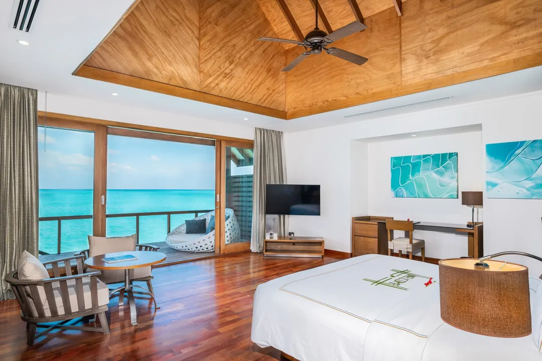 Ocean Villa with Pool - Bedroom