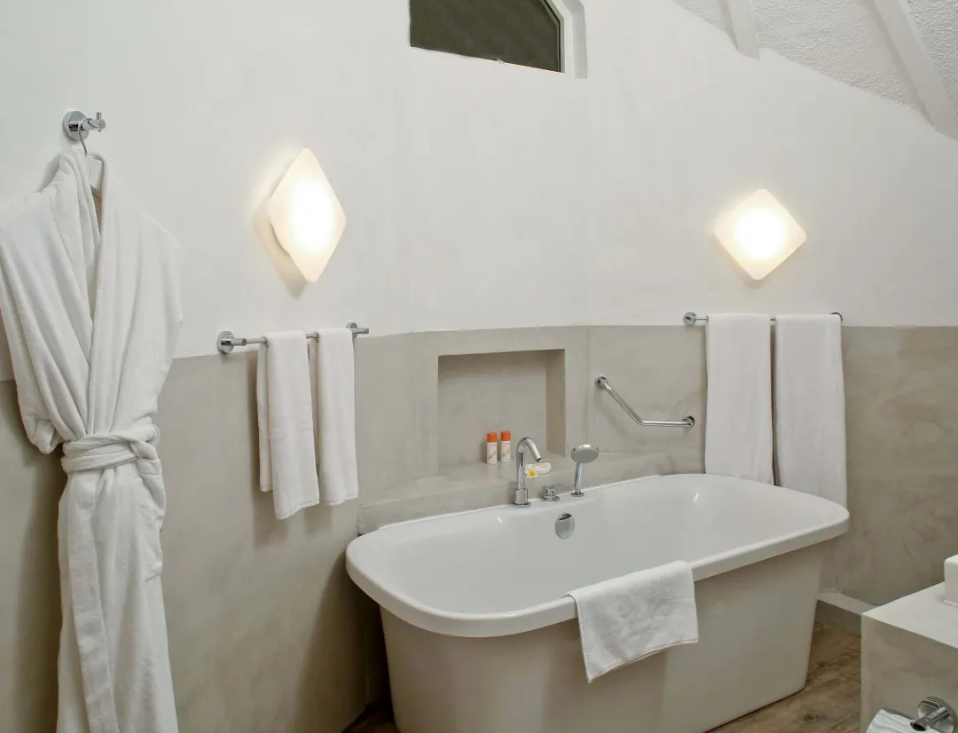 Beach Pavilion - Bathroom