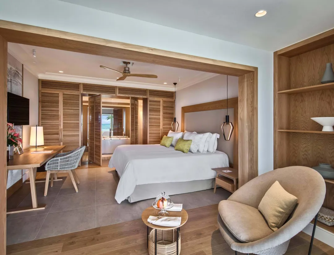 Premium Beach Front Room - Bedroom