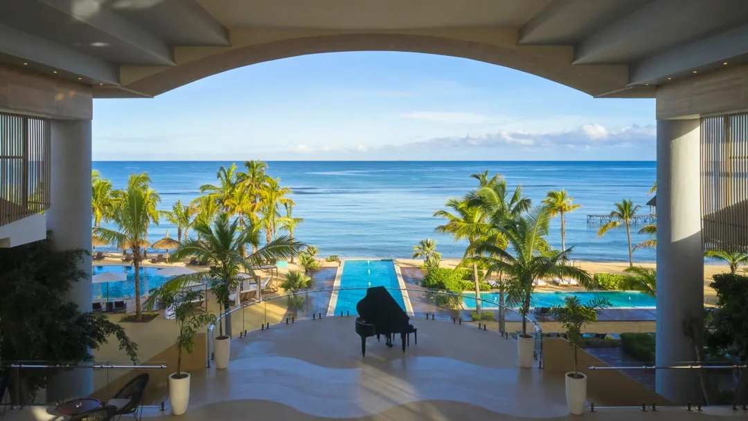 Le Meridien Ile Maurice - Lobby with Sea View