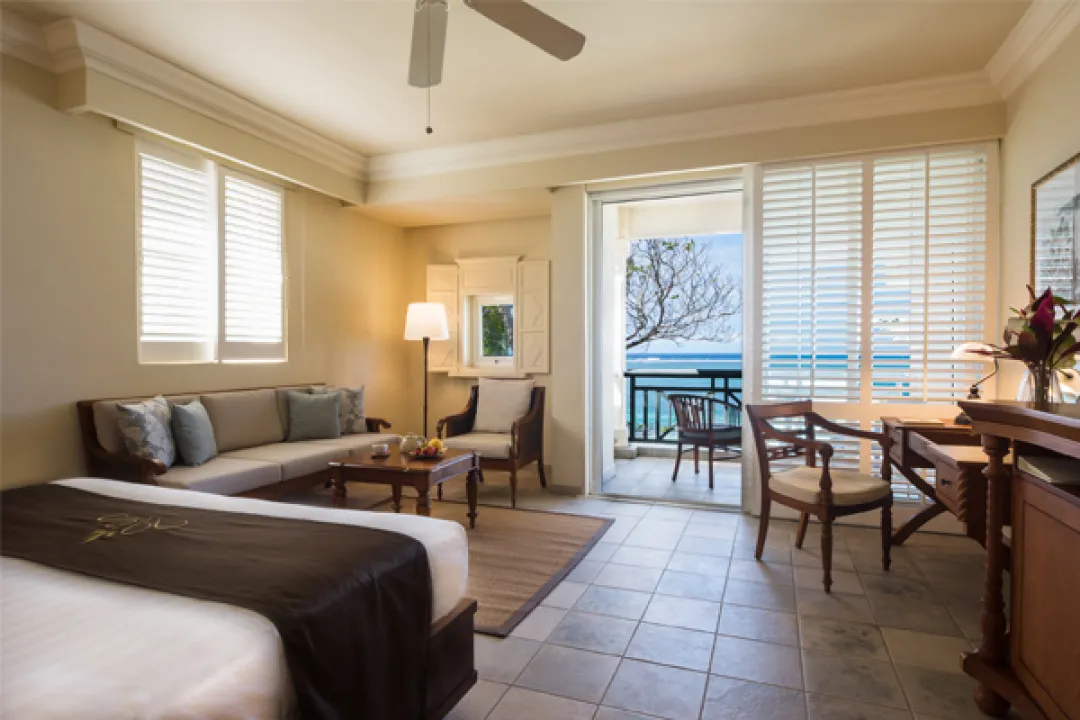 Colonial Ocean Front Terraces - Bedroom