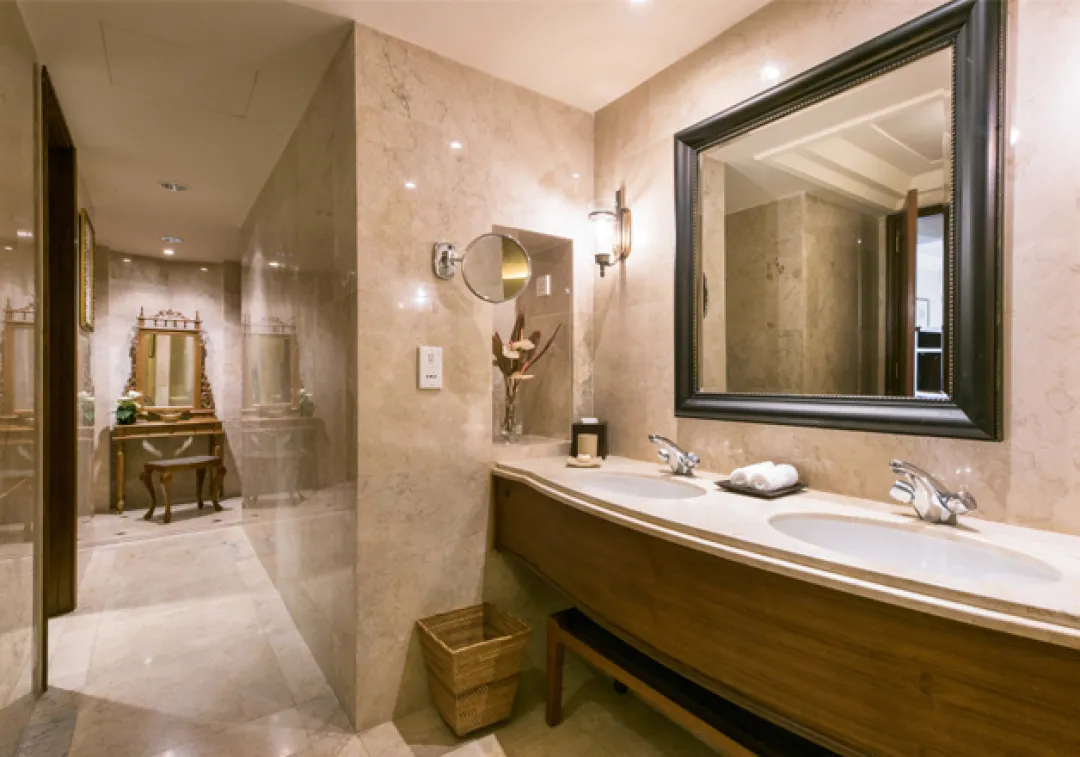 Residence Mauritius - Colonial Ocean View Suite -Bathroom