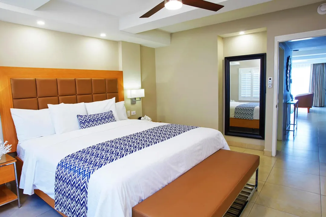 Pool View One Bedroom Suite - Bedroom
