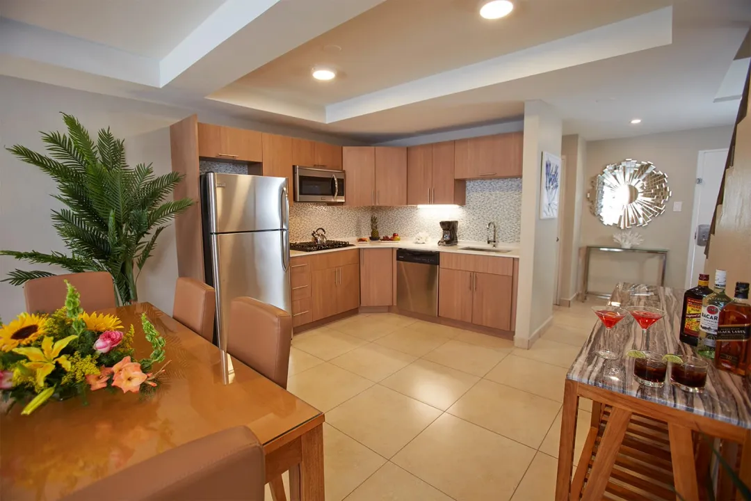Pool View Two Bedroom Suite - Dining Aeria